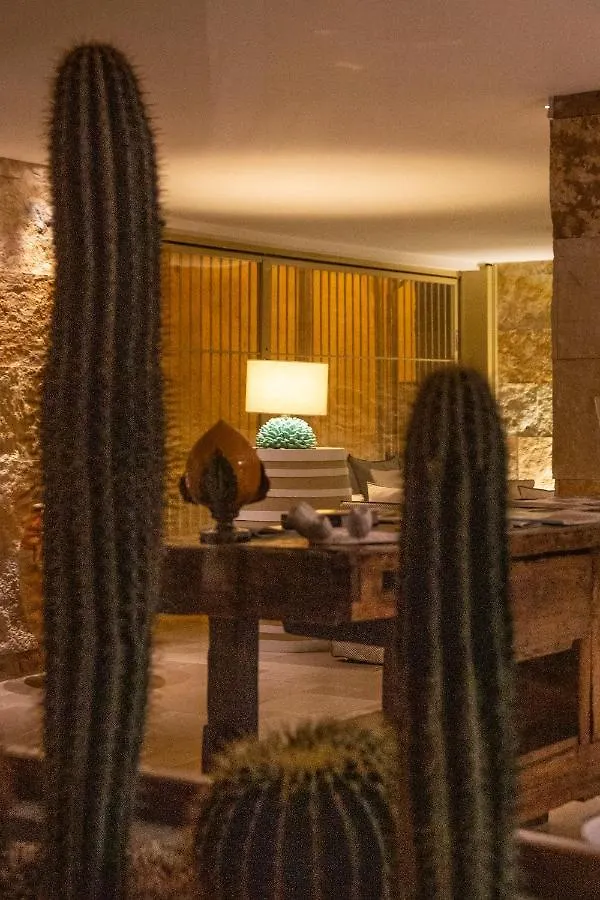 Santo Stefano Raro Rooms Collection 브린디시 B&B