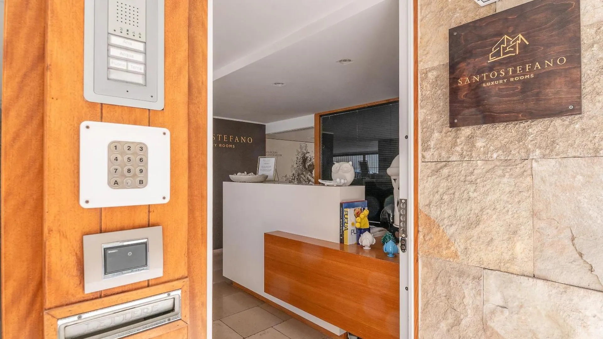Santo Stefano Raro Rooms Collection 브린디시